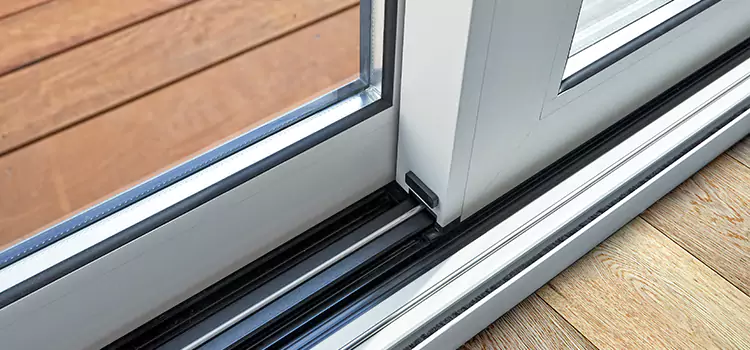 Why Your Sliding Door Keeps Getting Stuck in Peoria, IL?